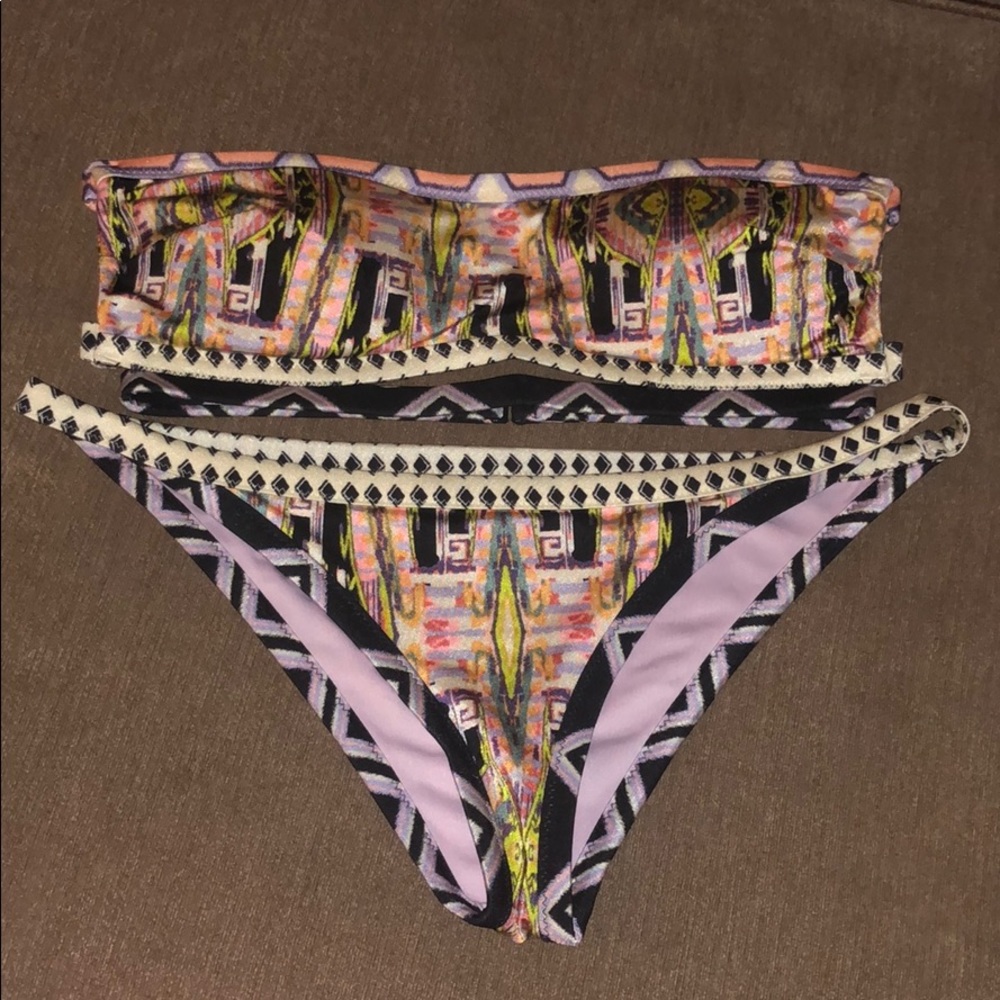 Size small Victoria’s Secret bathing suit